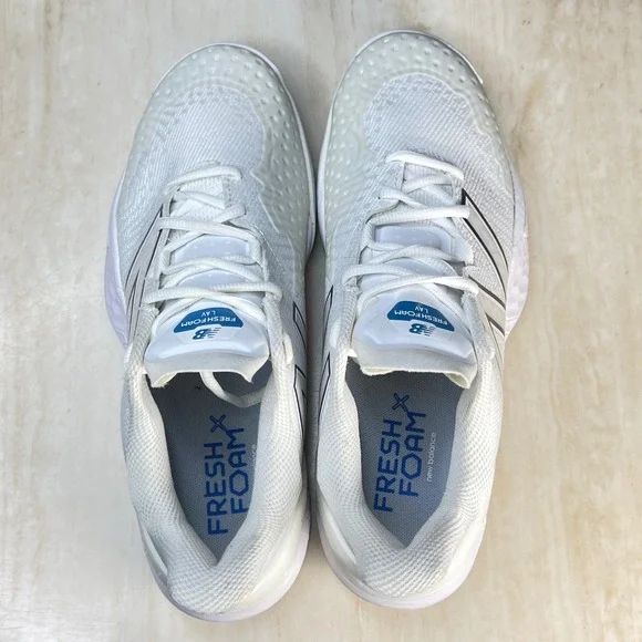 New Balance Fresh Foam Lav V2 White Blue Tennis Shoes size 9Mens 10.5Womens